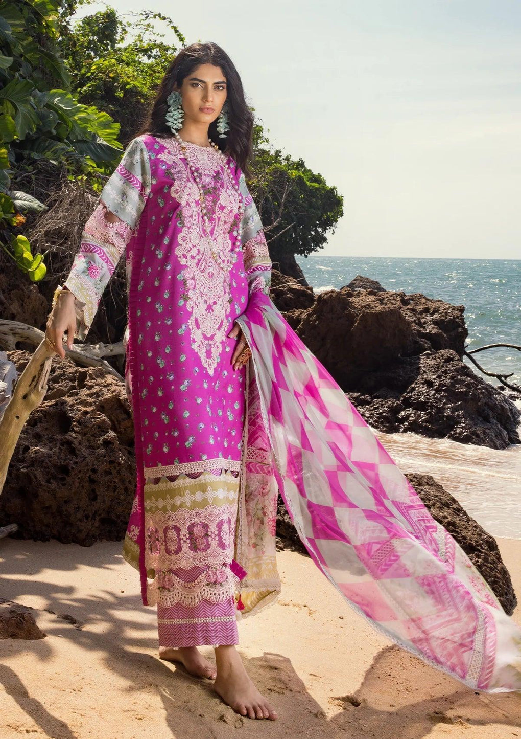 Embroidered Lawn 3 Piece Stitched Suit