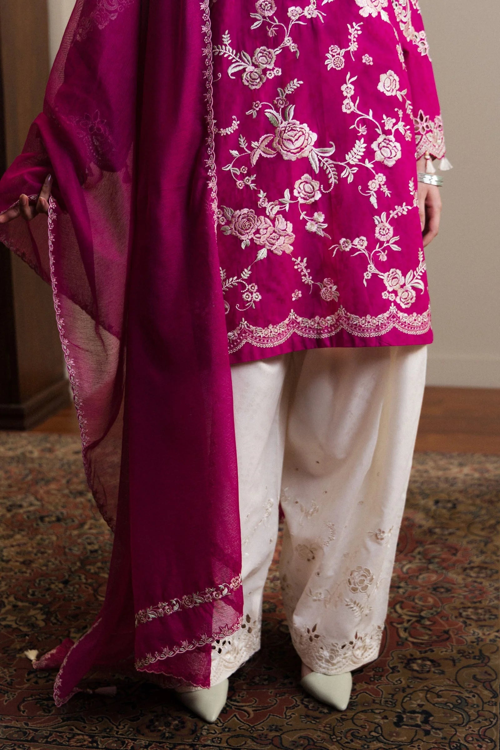 03-Piece Lawn Suit With Embroidery | Ready To Wear