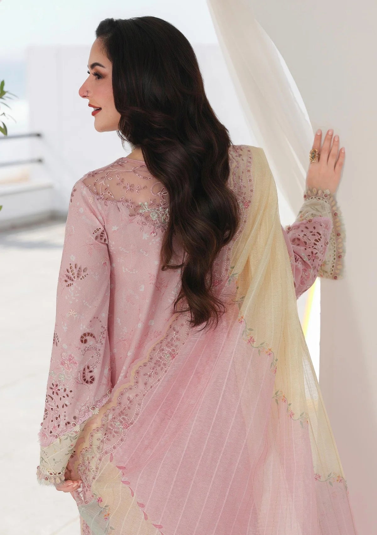 03-Piece Embroidered Lawn Suit WIth Jacquard Dupatta | Ready To Wear