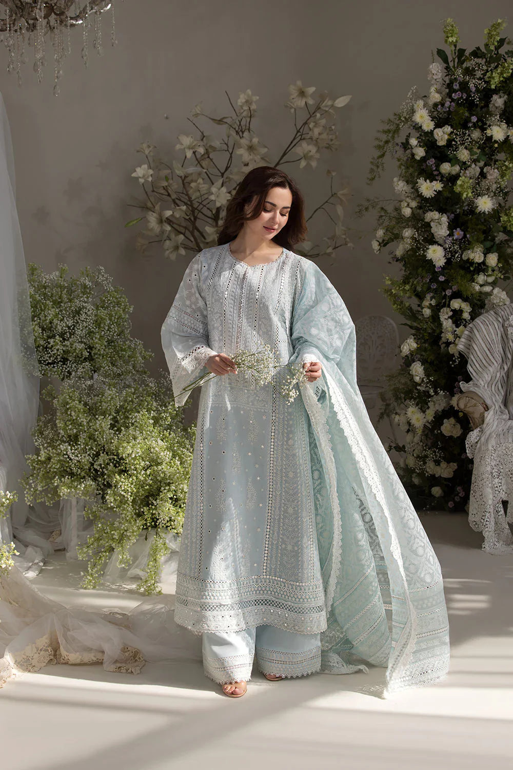 lawn dress with organza dupatta Grace S1186-Embroidered 3pc Lawn Dress With Embroidered Organza Dupatt Katran