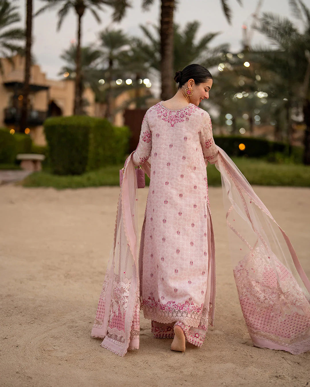 03-Piece Printed Lawn Suit With Organza Dupatta | Ready To Wear