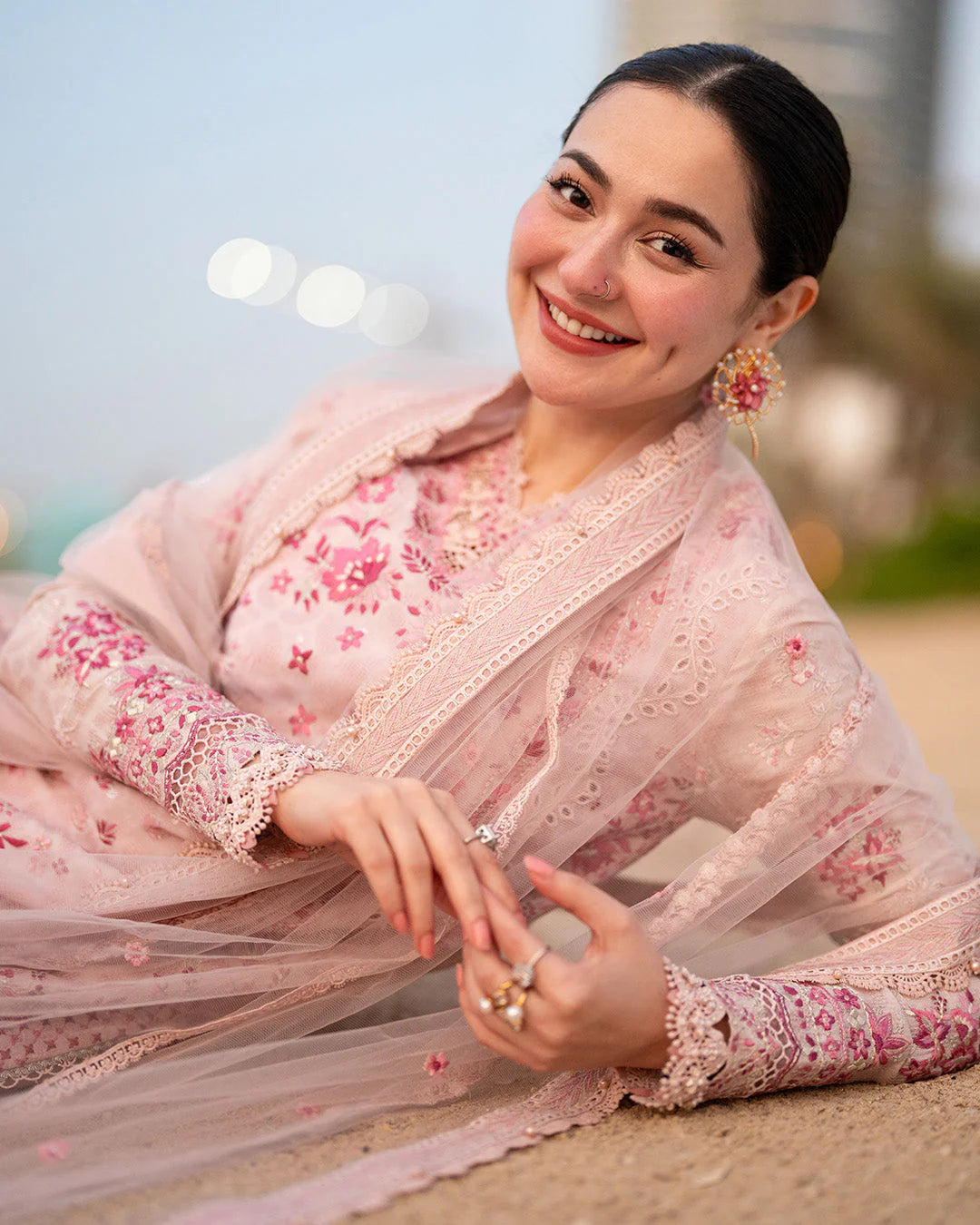 03-Piece Printed Lawn Suit With Organza Dupatta | Ready To Wear