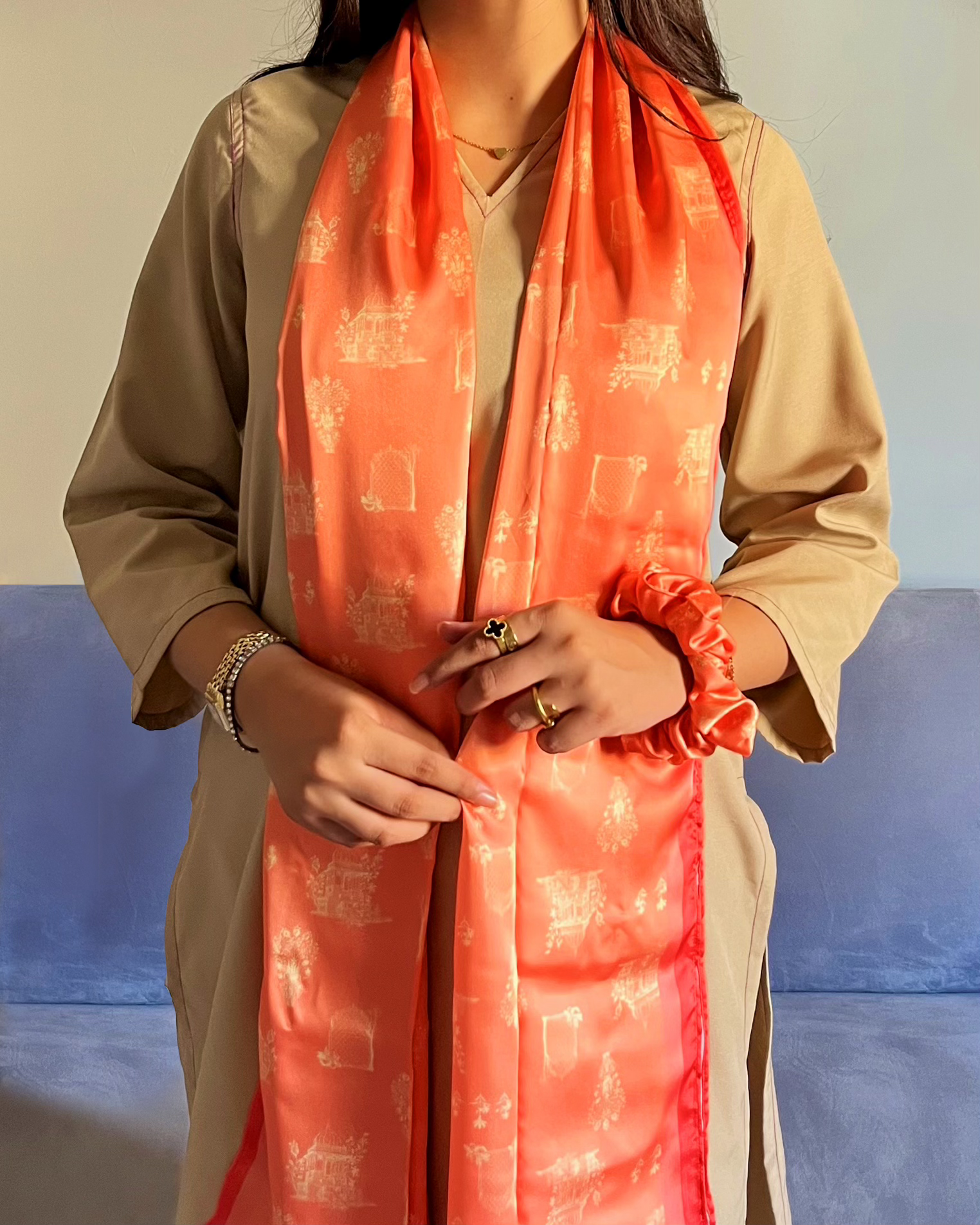 The Mughal Scarf