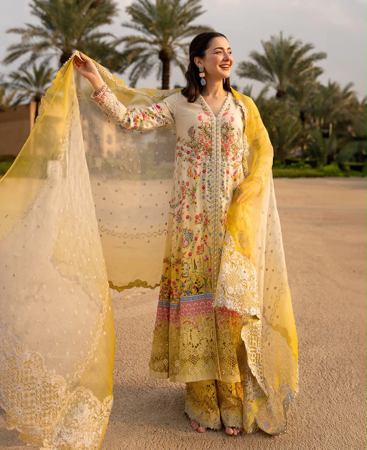03-Piece Printed Lawn Suit With Organza Dupatta | Ready To Wear