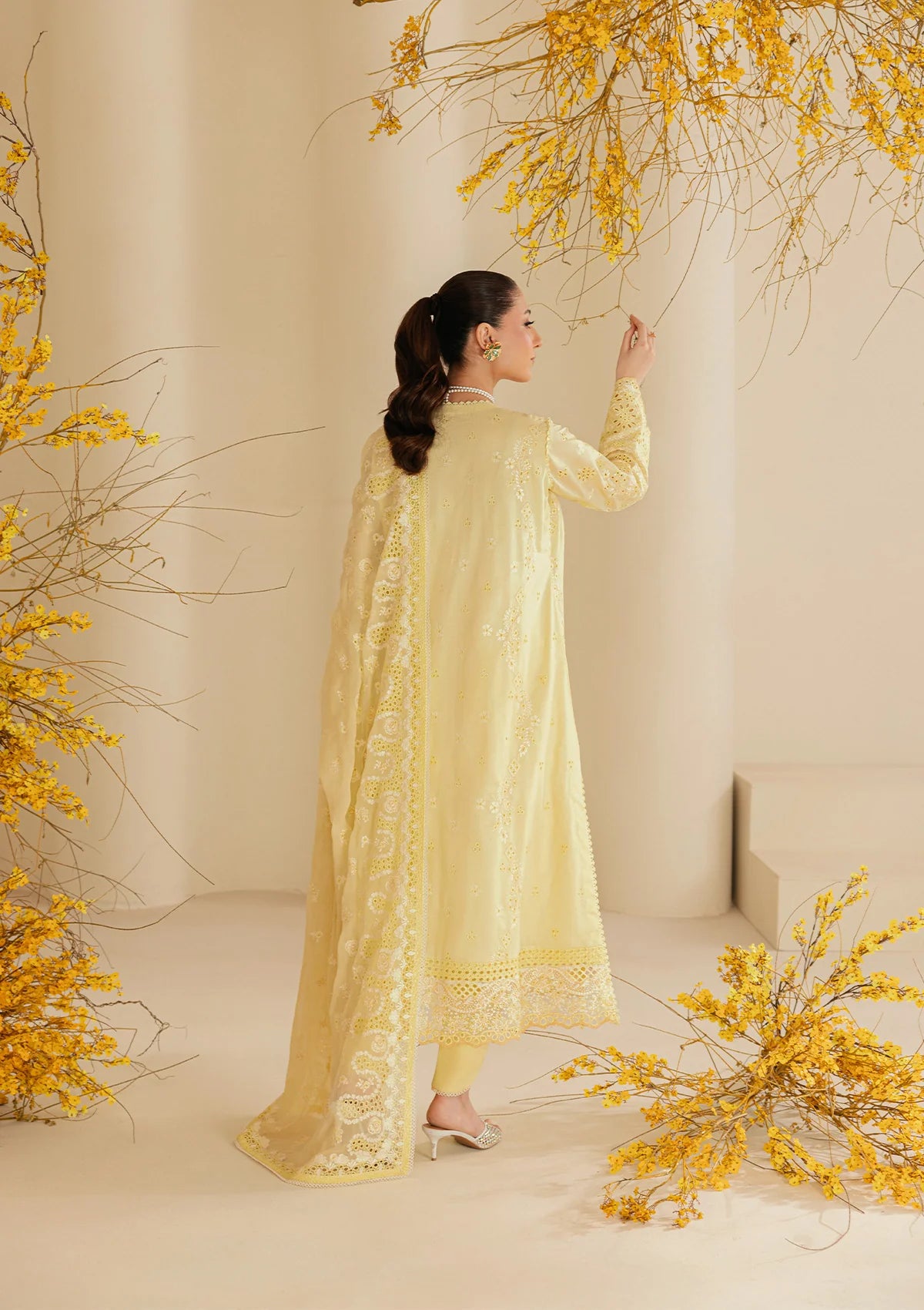 03-Piece Lawn Suit With Embroidery | Ready To Wear