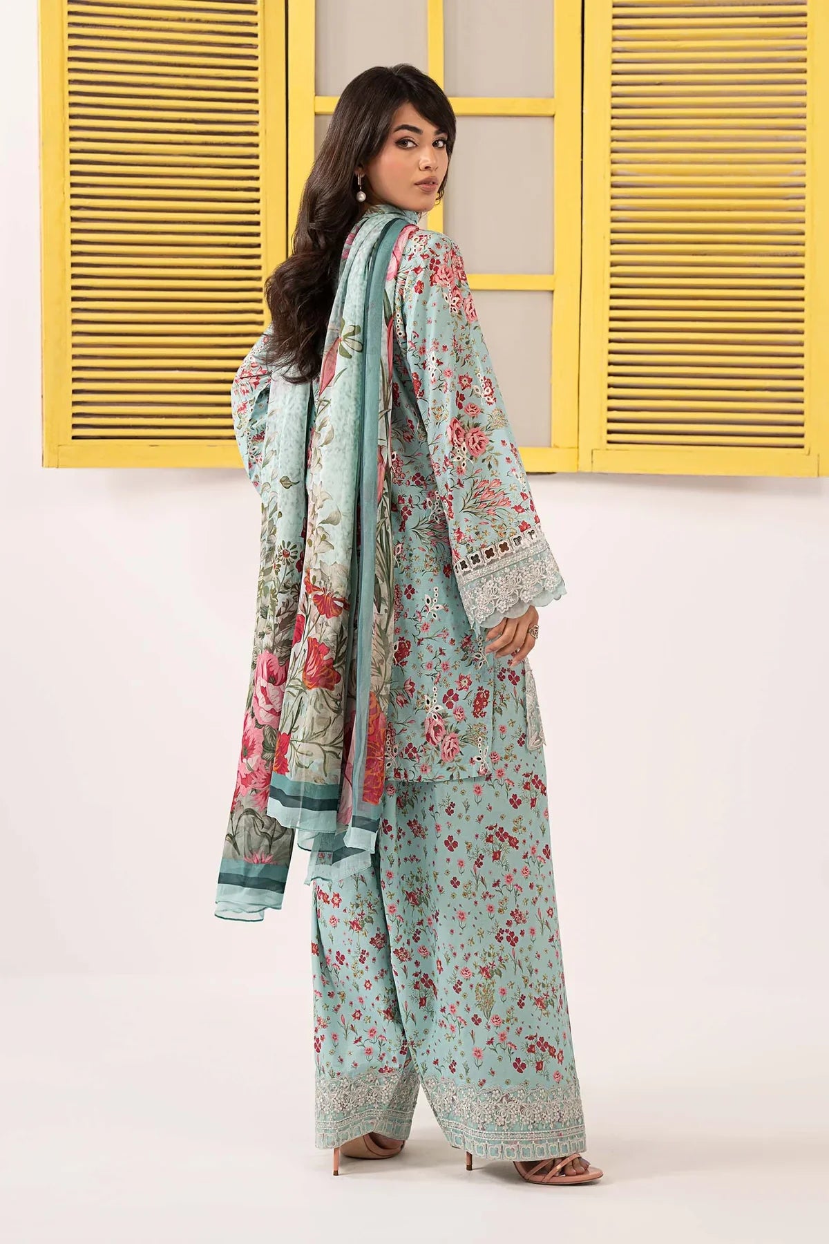 03-Piece Printed Lawn Suit - Ready To Wear