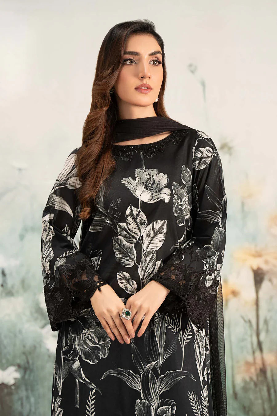 03-Piece Embroidered Print Lawn With Chiffon Dupatta - Ready To Wear